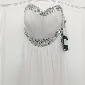 Low back white dress